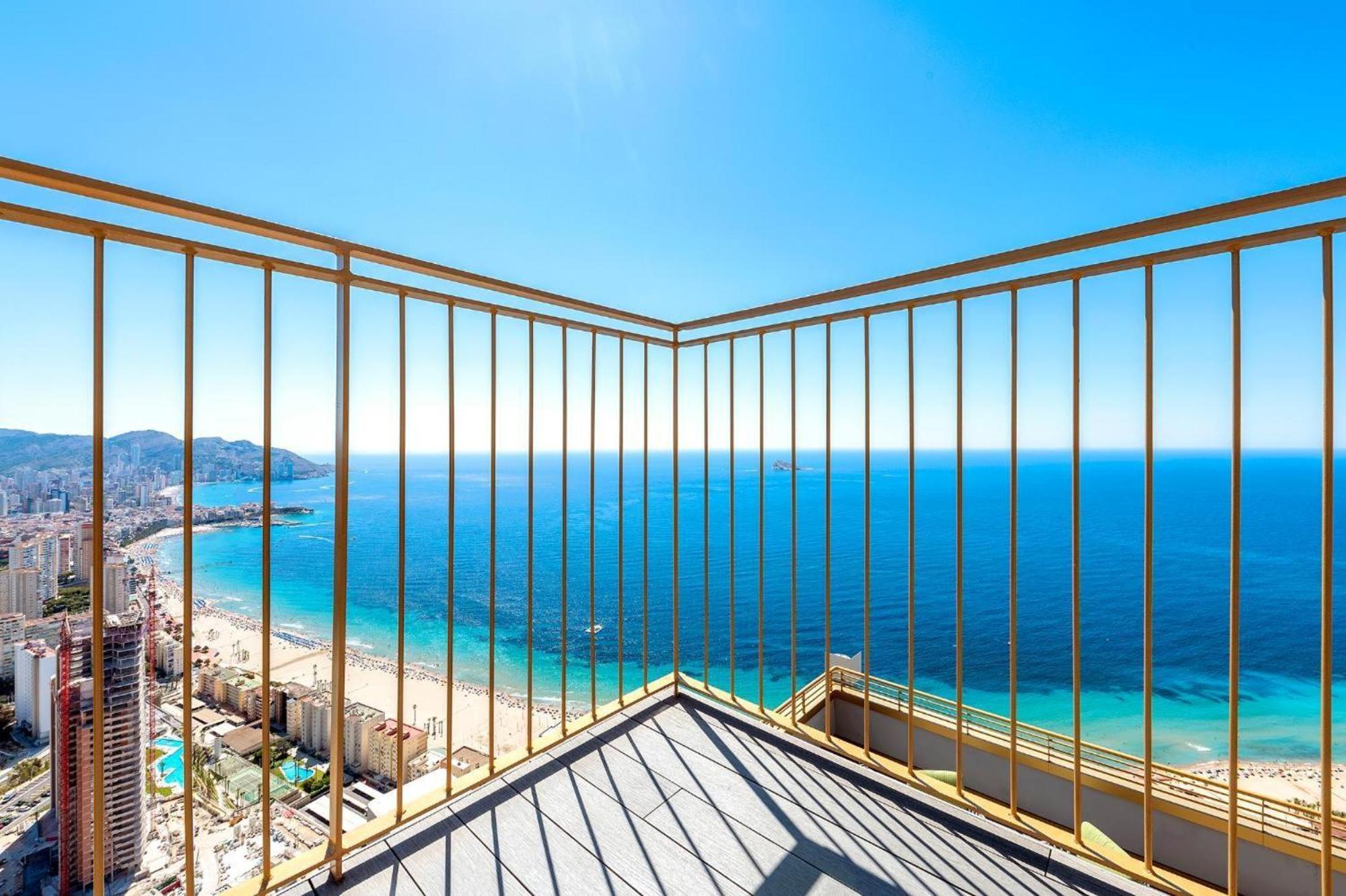 Intempo Sky Apartment 26 Floor Seaview Benidorm Exterior foto